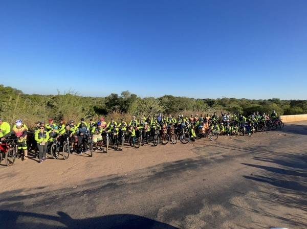 3&ordm; Passeio Ciclistico reune mais de 120 pessoas em Cocalinho