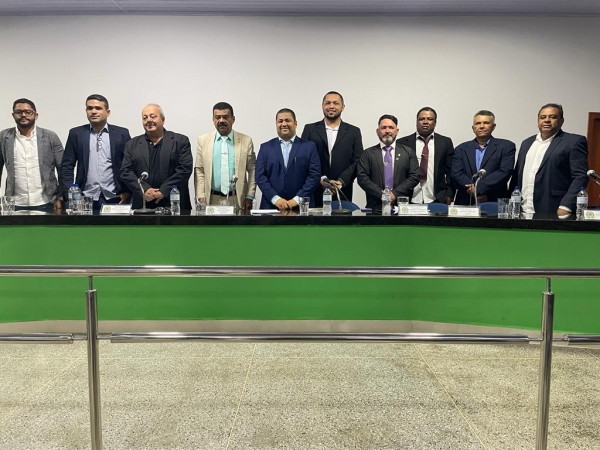 PRESTA&Ccedil;&Atilde;O DE CONTAS EXERCICIO 2.021 DO PREFEITO M&Aacute;RCIO B&Aacute;CO &Eacute; APROVADA POR UNANIMIDADE.